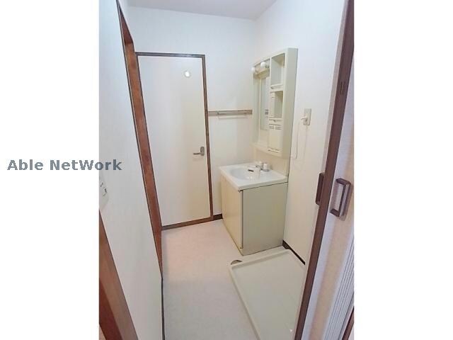 物件内観写真18　(※同型タイプ)