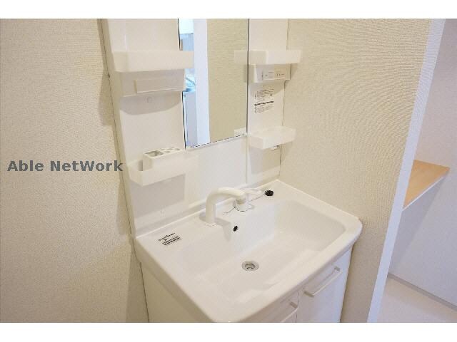 物件内観写真11　(同型タイプ)