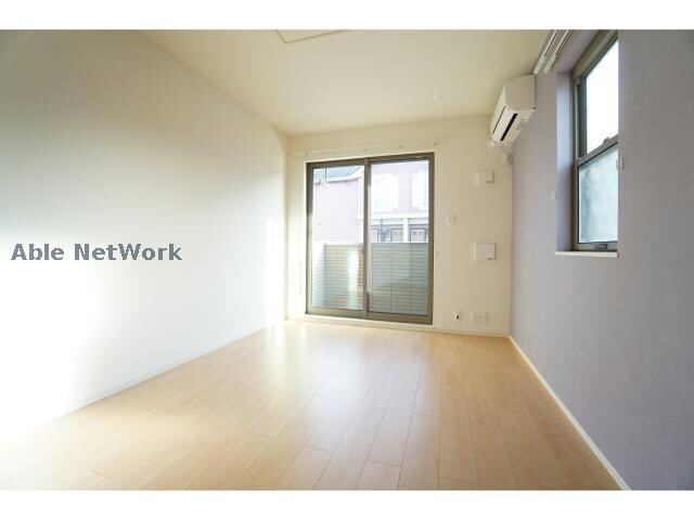 物件内観写真17　(同型タイプ)