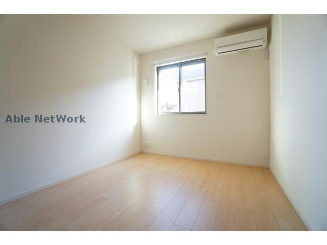 物件内観写真19　(同型タイプ)