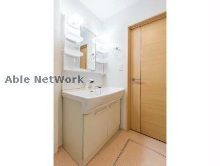 物件内観写真10　(同型タイプ)