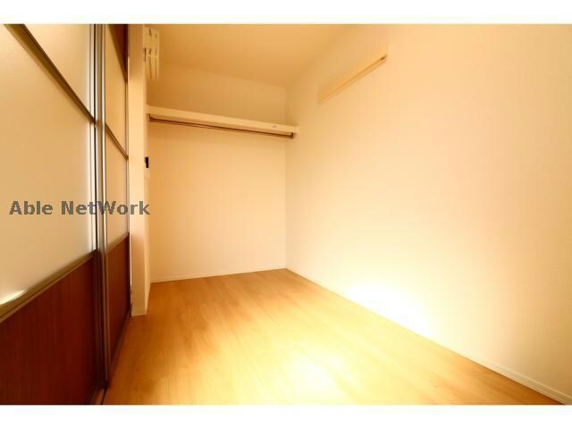 物件内観写真5　(同型タイプ)