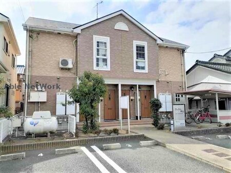 クレスト向山外観写真