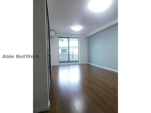 ピノワール　弐番館のリビングダイニング