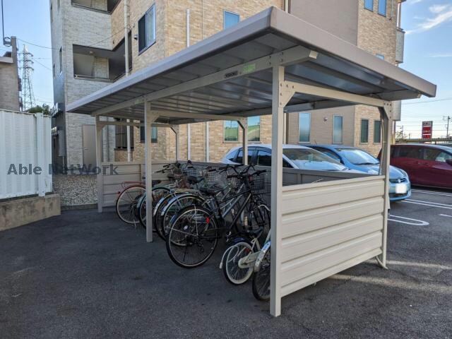 ピノワール　弐番館の駐輪場