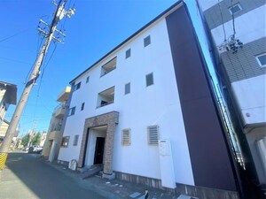 サンシャインB&T外観写真