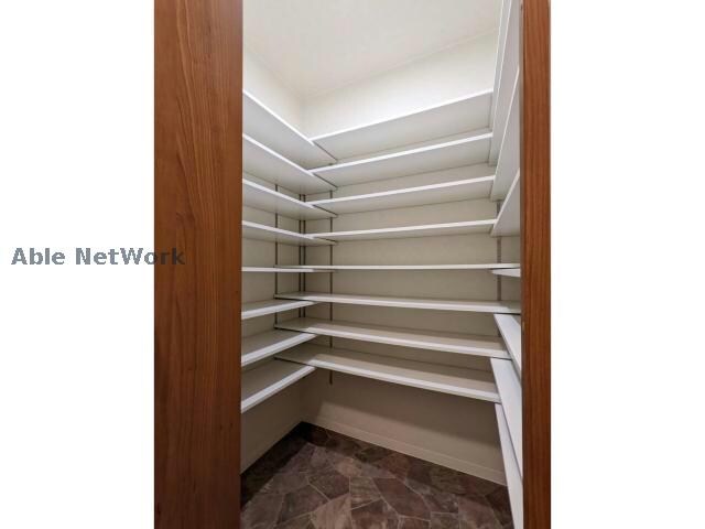 Riviest（リヴィエスト）の玄関回り(シューズクローク)