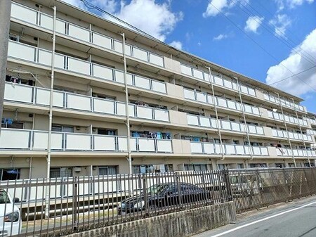 ビレッジハウス豊川1号棟外観写真
