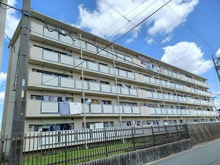 ビレッジハウス豊川3号棟外観写真