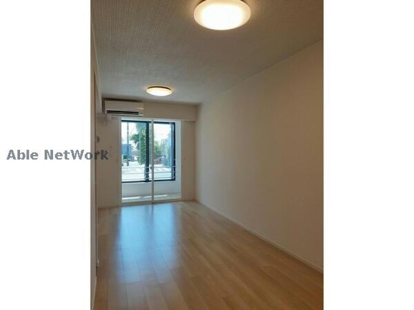 リビングダイニング