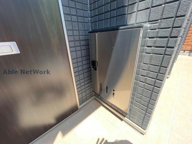 物件外観写真3　(宅配ボックス)