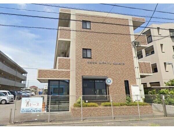 ニチユー産業３号棟の物件外観写真