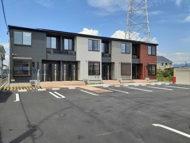 カミゼン　豊川の物件外観写真