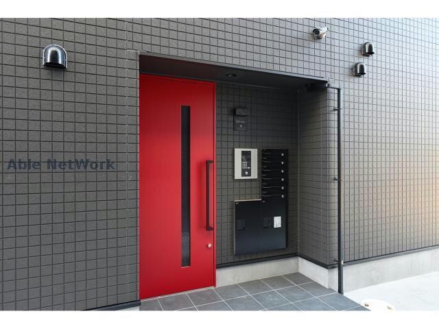 物件外観写真2　(同型タイプ)