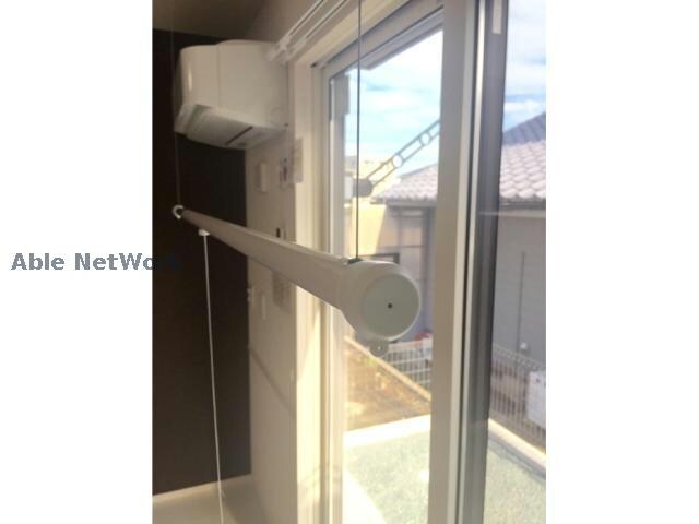 物件内観写真11　(室内物干し)