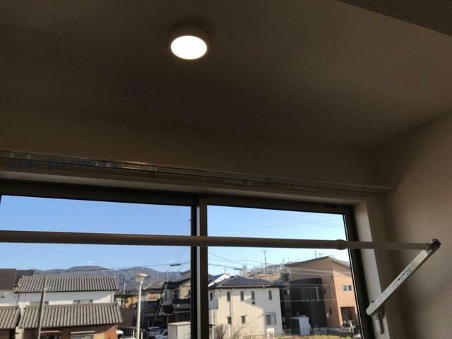 物件内観写真17　(室内物干し)