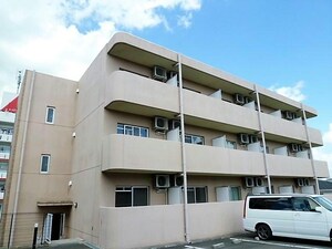 ロゼーリマンション外観写真