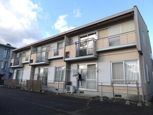 ファミエール北岡外観写真