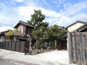 上野桑町貸家外観写真