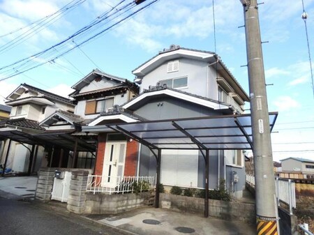 久米町貸家外観写真