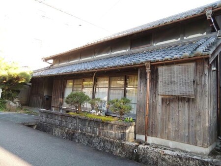 中柘植貸家外観写真