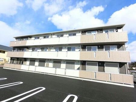 ボヌールメゾン　(前橋市川原町)　外観写真