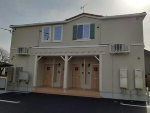 ユルベール（関根）外観写真