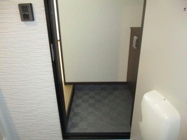 玄関回り