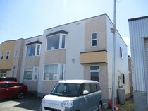 グランデールB棟の外観写真