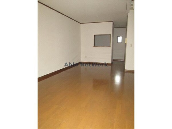 リビングダイニング