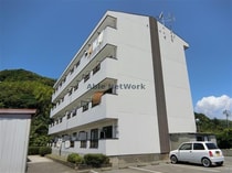 名鉄蒲郡線 西幡豆駅 4階建 築35年の外観写真