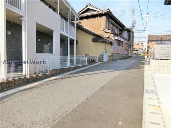 その他(北道路)