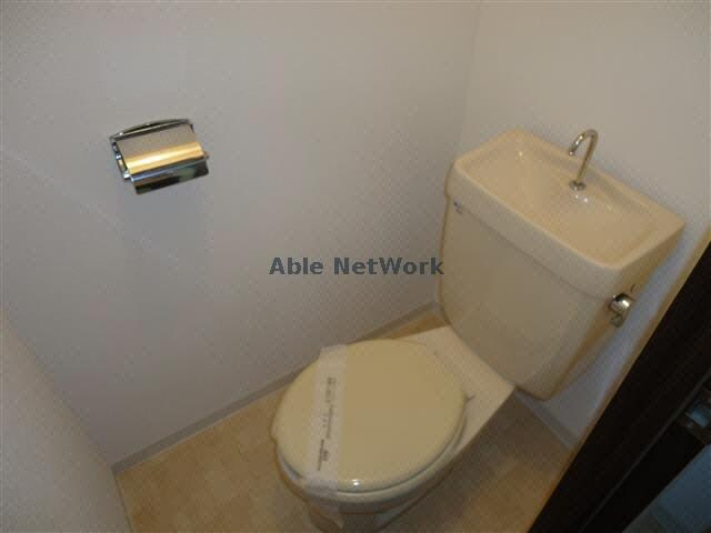 物件内観写真14　(WC)