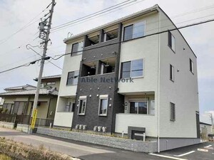 ラシーヌ南若王子B外観写真