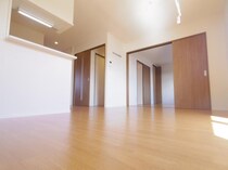 奈良線 上狛駅 2階建 築11年の外観写真