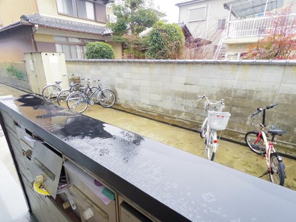 駐輪場