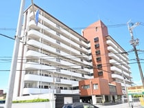 大和路線・関西本線 奈良駅 9階建 築47年の外観写真