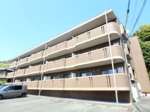 レジデンス斎宮外観写真