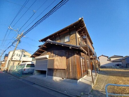 東富田町貸家外観写真