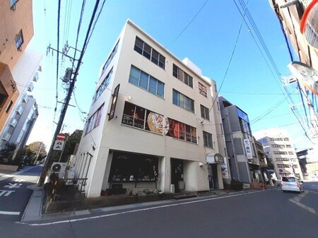 ハウスアイリス外観写真