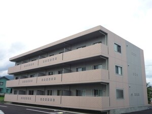 メゾンルミエール外観写真