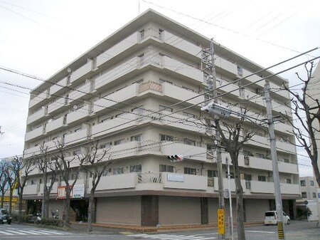 ロイヤル東海西浦５０５号室外観写真