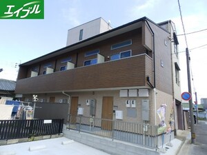 コーディエライト外観写真