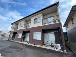 プラスコーポ外観写真