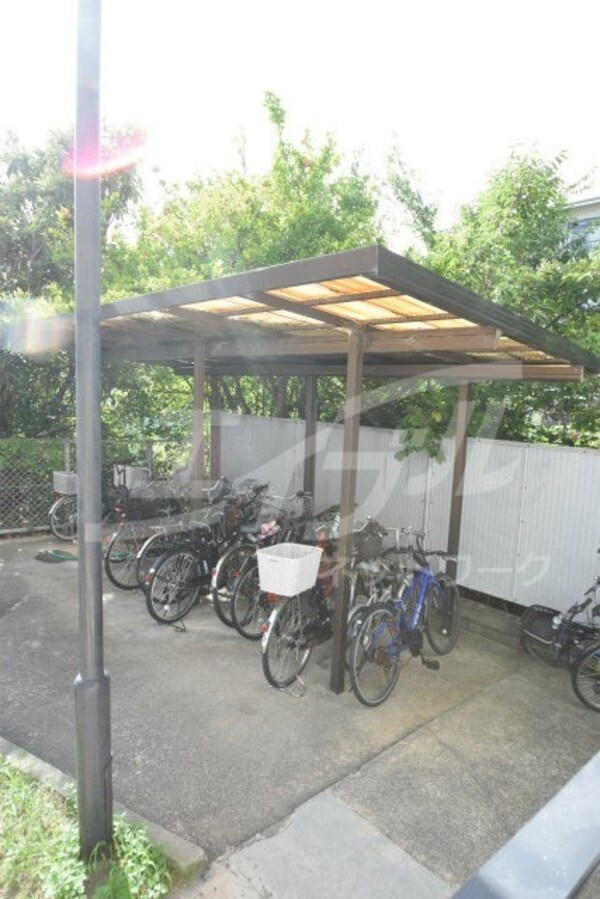 敷地内/建物