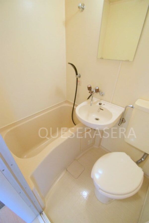 バス／シャワールーム等