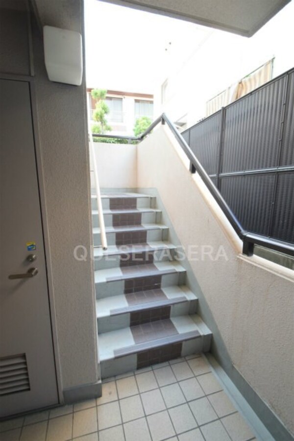 敷地内/建物