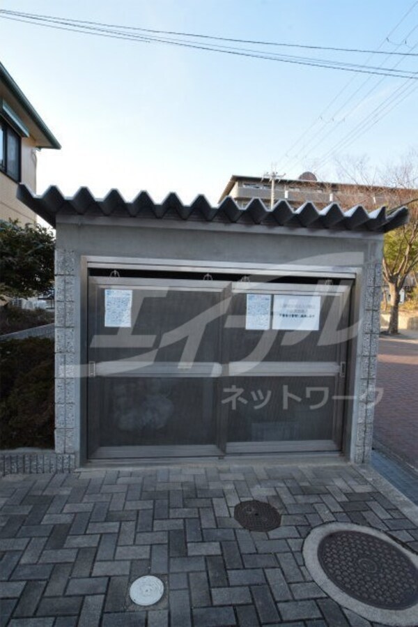 敷地内/建物