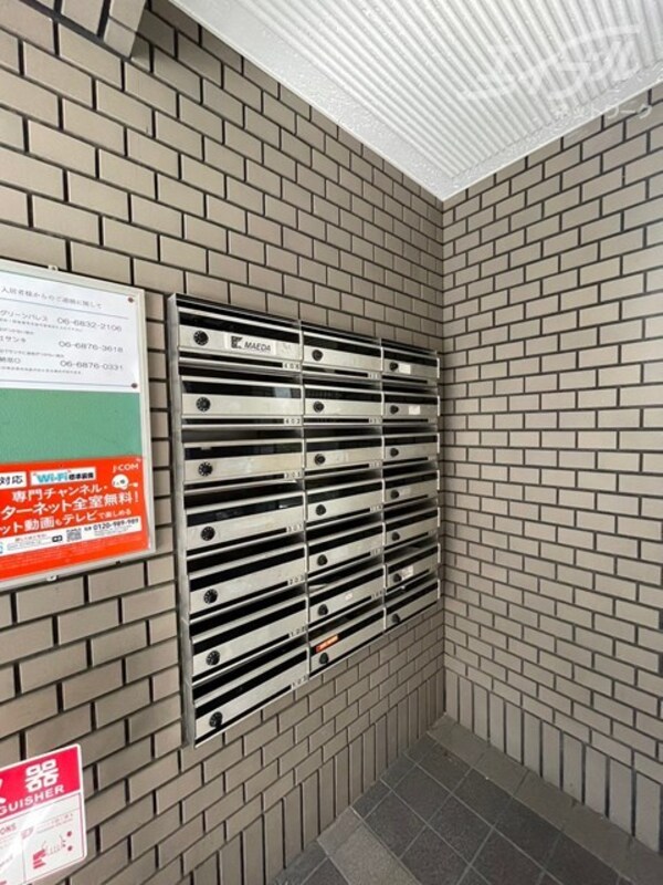 敷地内/建物