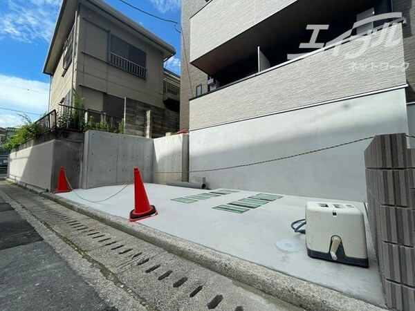敷地内/建物